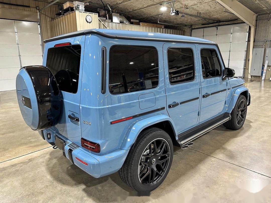 瓷器蓝/熊猫双拼 满配内饰是真顶!