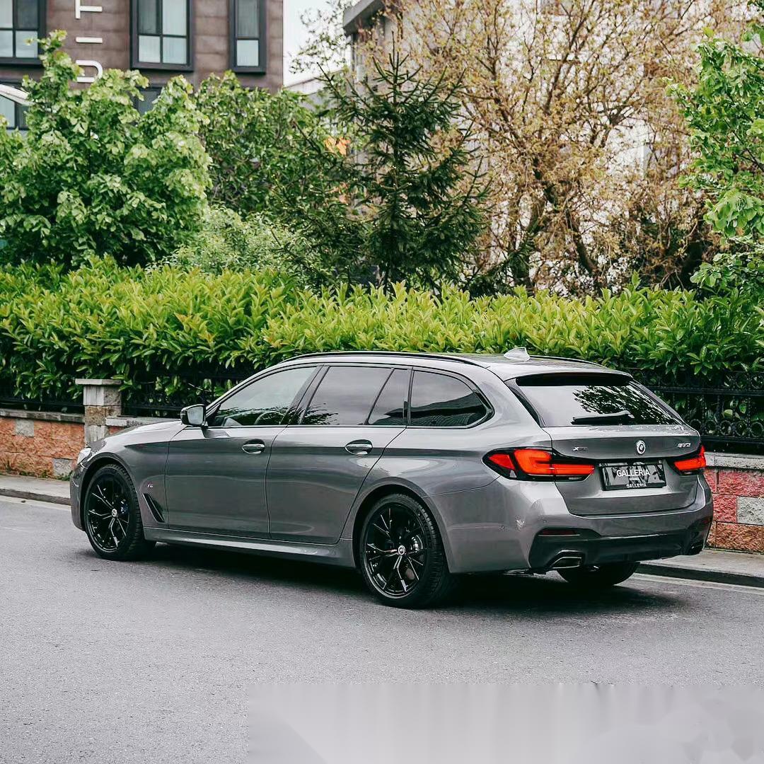 宝马 530i touring瓦罐