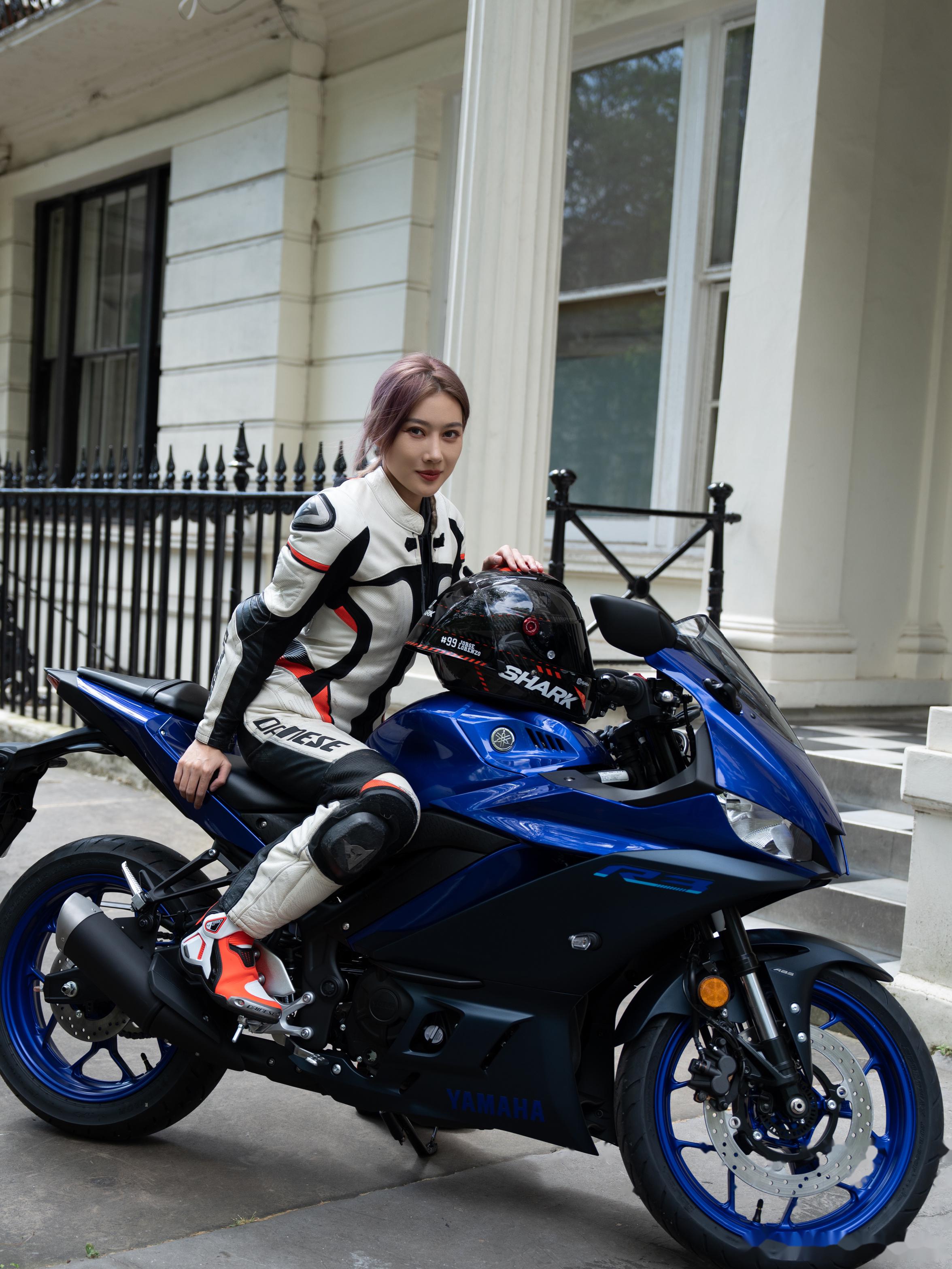 今晚上曼岛 还有3小时路程~ 出发出发~ 摩托车曼岛tt 英国·伯明翰