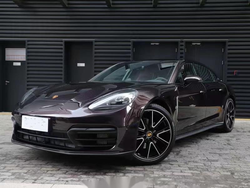 保时捷 panamera 行政加长版 紫水晶/黑红 准新车 2022年8月上牌