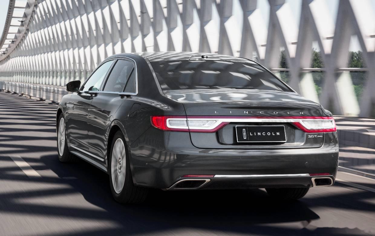 太喜欢林肯大陆了,绝对的old money,玩的就是老派美式复古.想拥有