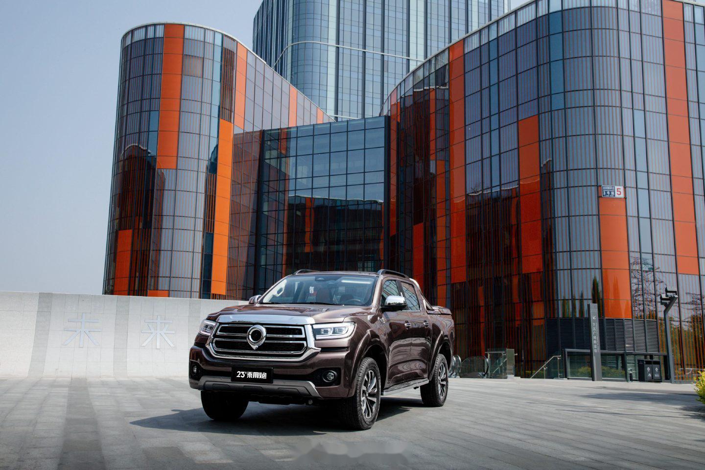 空间优越 全家出行无忧78 l2 级别驾驶辅助 尊享驾乘体验78 新一