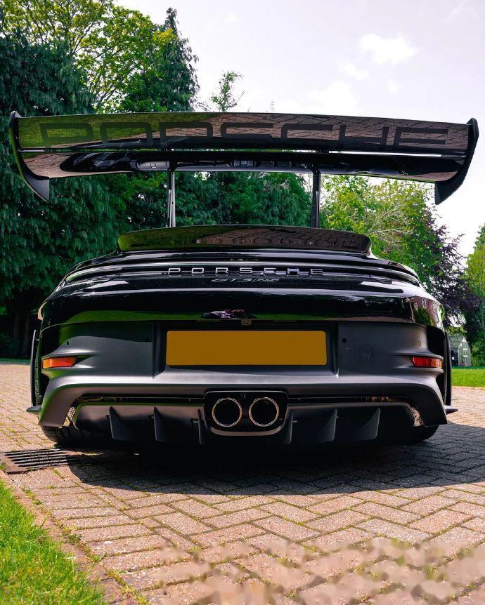 在高速行驶时更加稳_保时捷911社区_易车社区