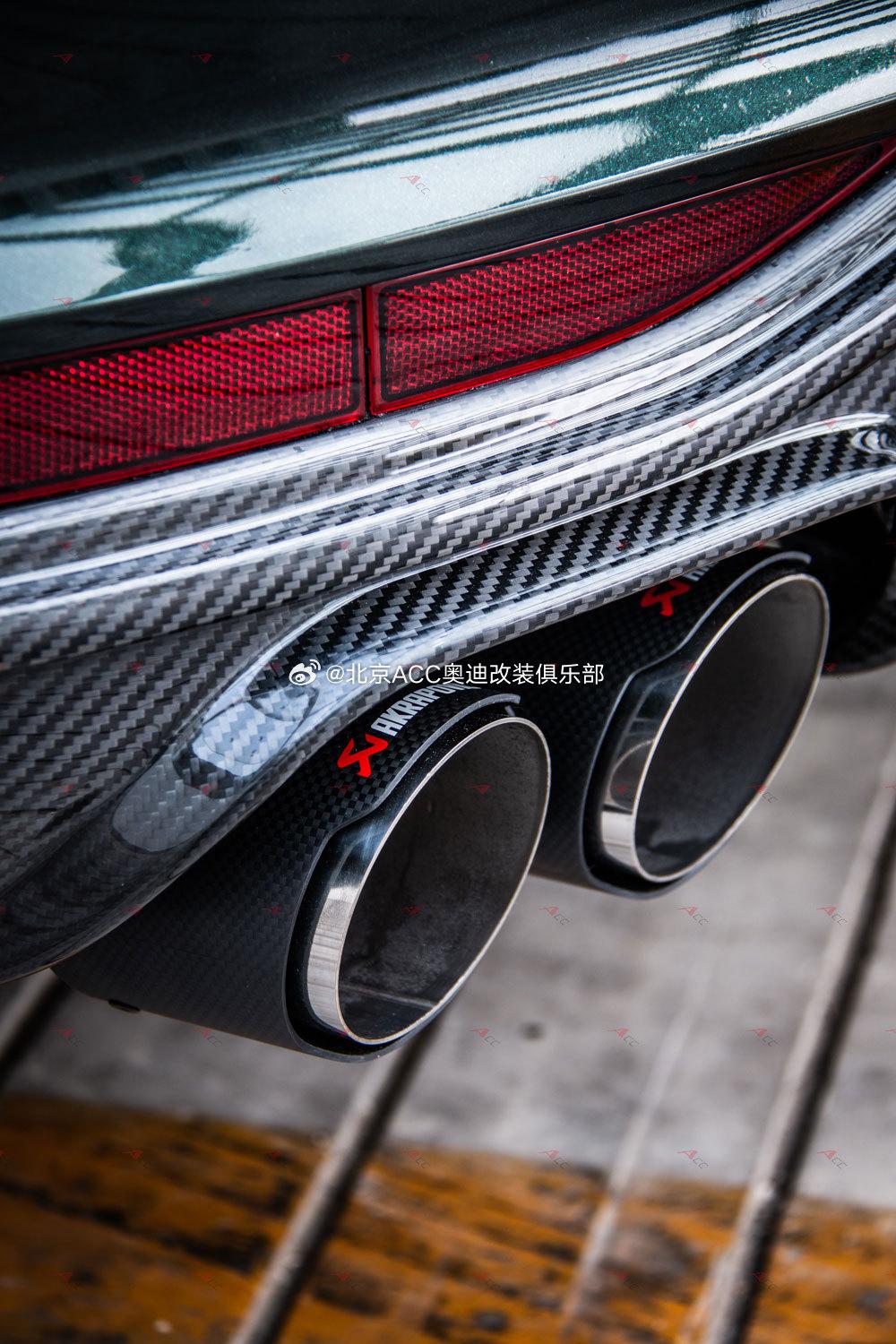 奥迪a6 allroad(c8)卡布尔碳纤维尾翼 卡布尔碳纤维尾唇 ak碳纤维四