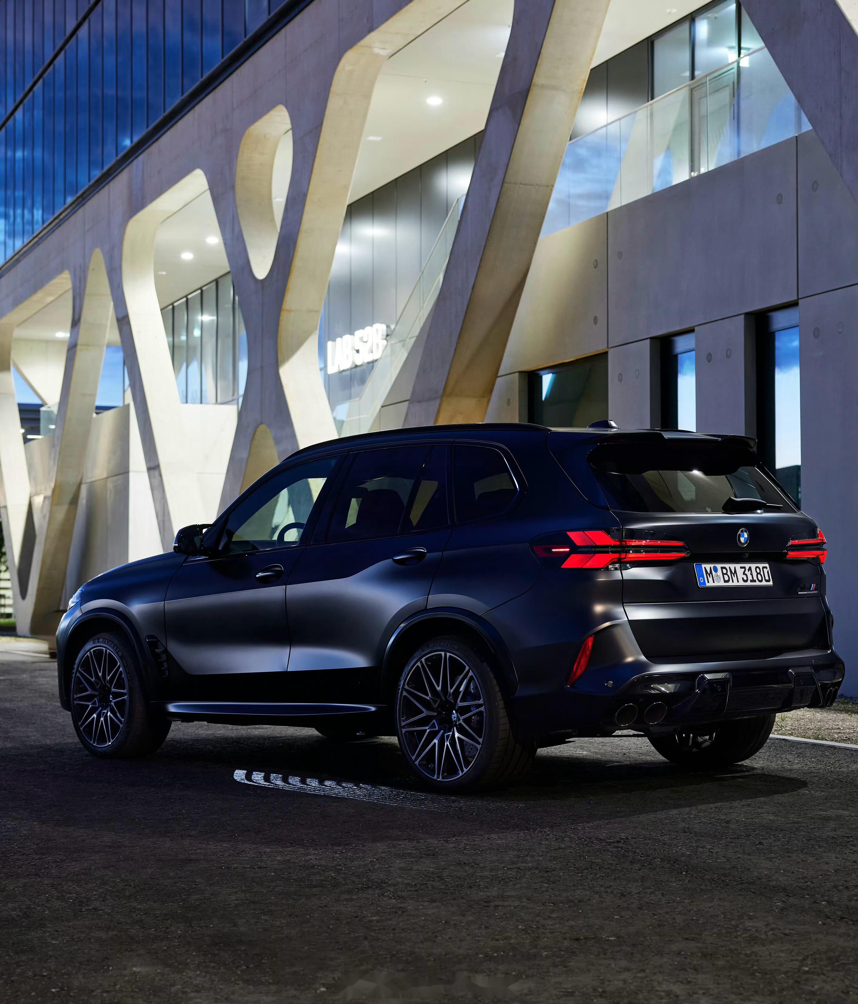 🖤🖤🖤气场无敌了 哑光黑武士🖤🖤🖤 新款宝马x5m雷霆版