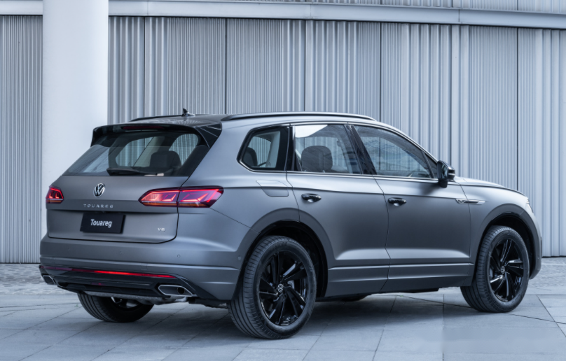 大众途锐火山岩运动版在8月25日的成都车展上,大众正式宣布该车上市