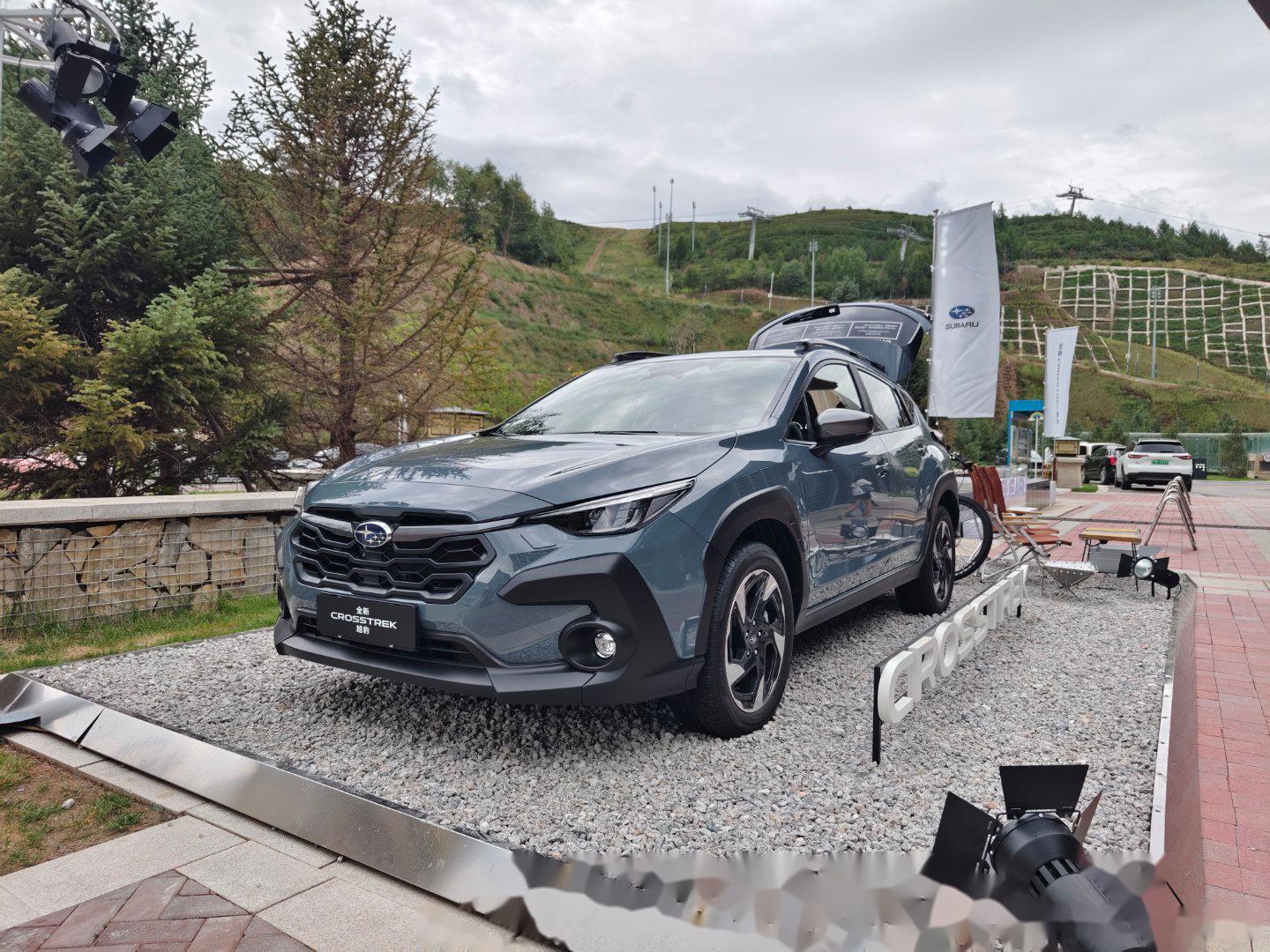 前几天去崇礼试驾了斯巴鲁crosstrek旭豹.2.5水平对置,全时四驱,标配e