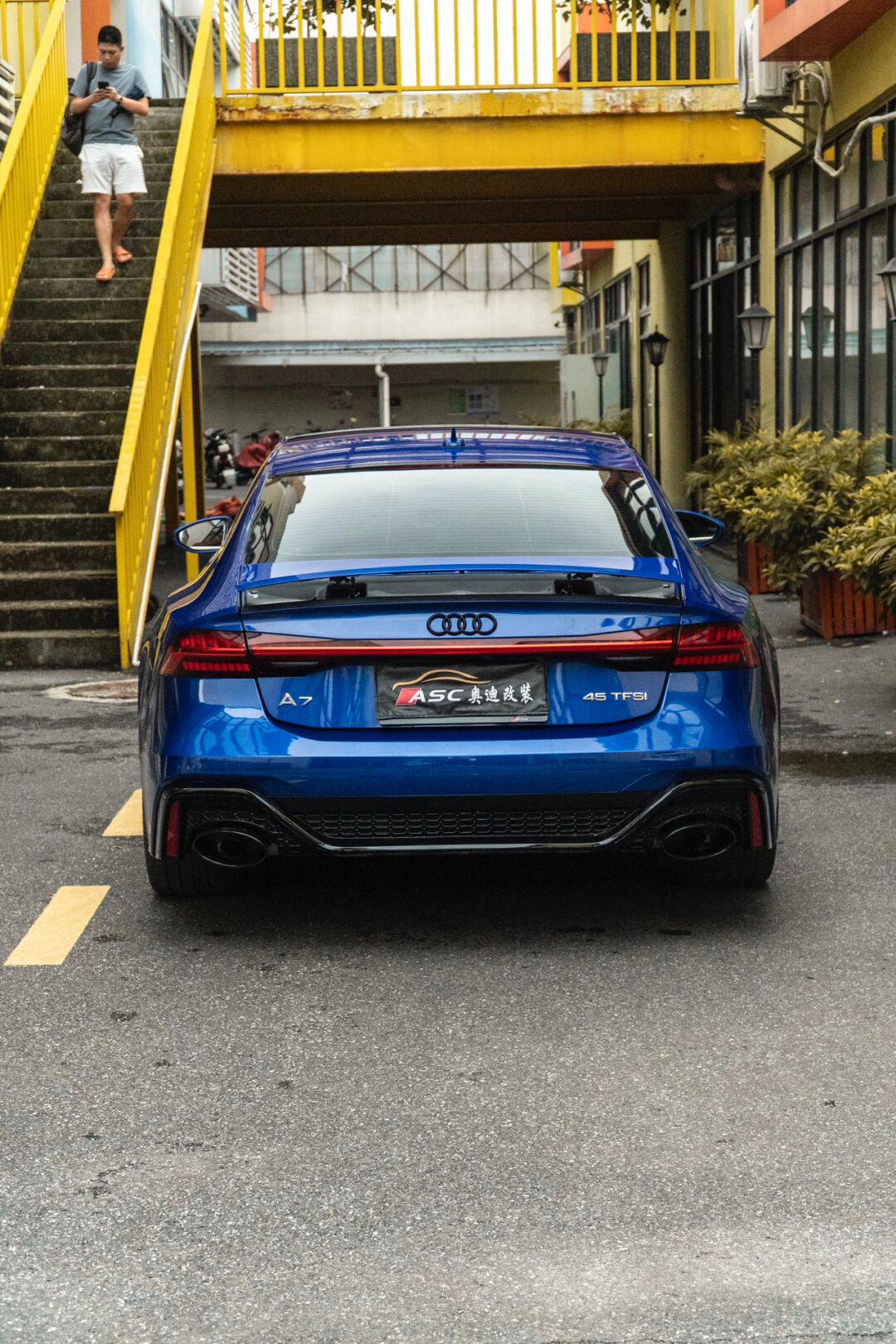 这是谁的奥迪a7竟然改装的如此上镜