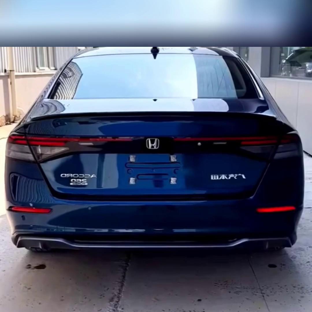 本田雅阁在2023年推出了新款车型.这款车的售价仅为15.