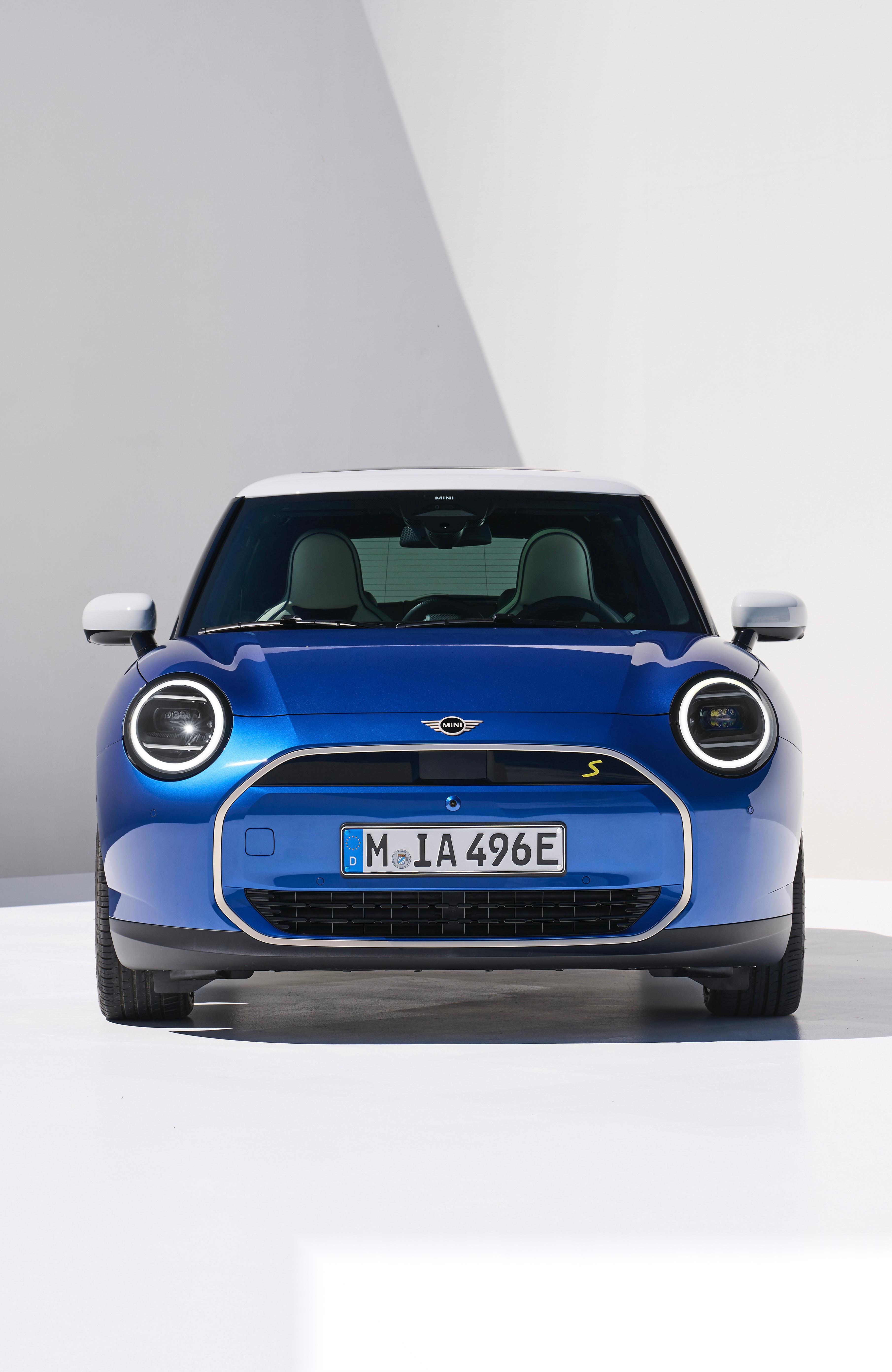 用全新设计语言延续跨时代的经典设计全新纯电动mini cooper于2023