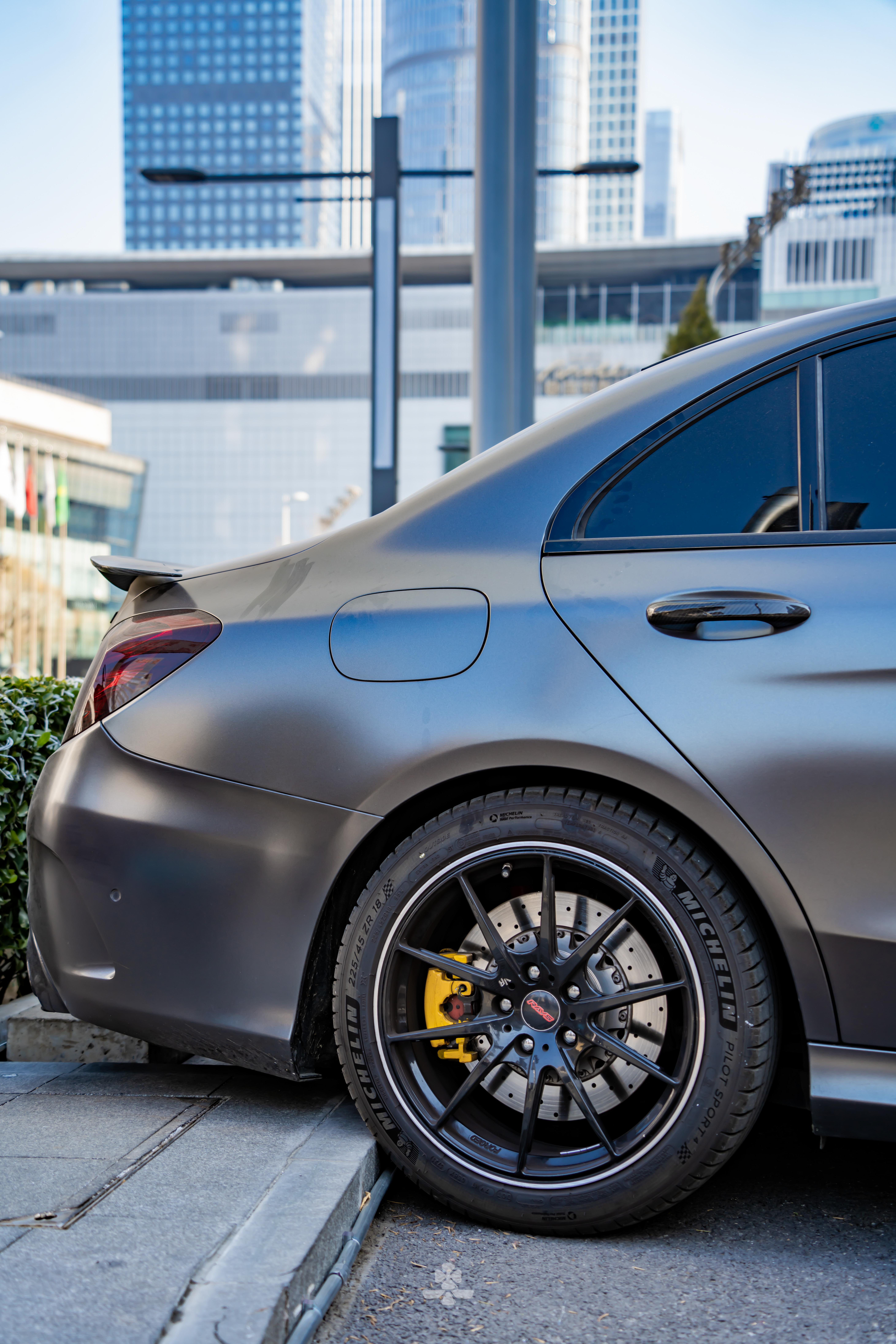 【磨砂灰的奔驰一定很特别|9p】 品牌:mercedes-benz 奔驰 款式