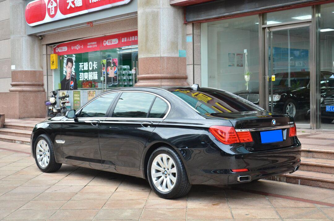 在售2012一手宝马740li豪华型仅10.8万公里
