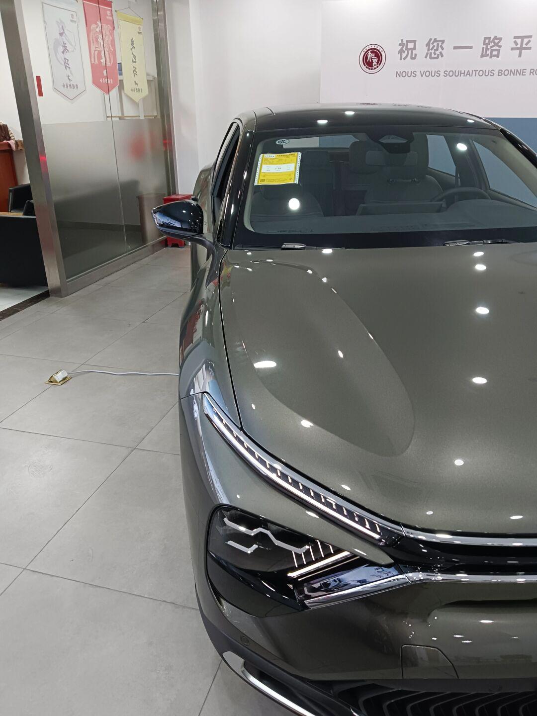 东风标志雪铁龙 凡尔赛22款fm版新车 claudia真皮打孔座椅 hud抬头显