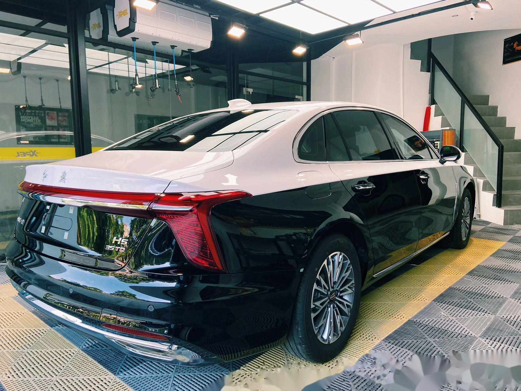 红旗h5改色黑白双拼|气场十足到爆|||05红旗h5 |改黑白双拼 这外观