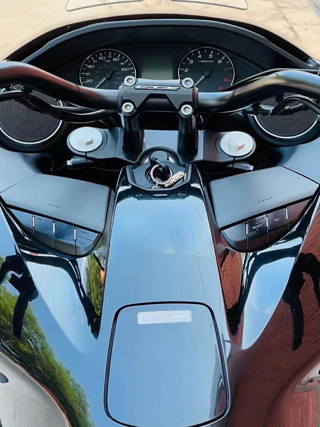 经典的本田金翼f6b小金翼机车