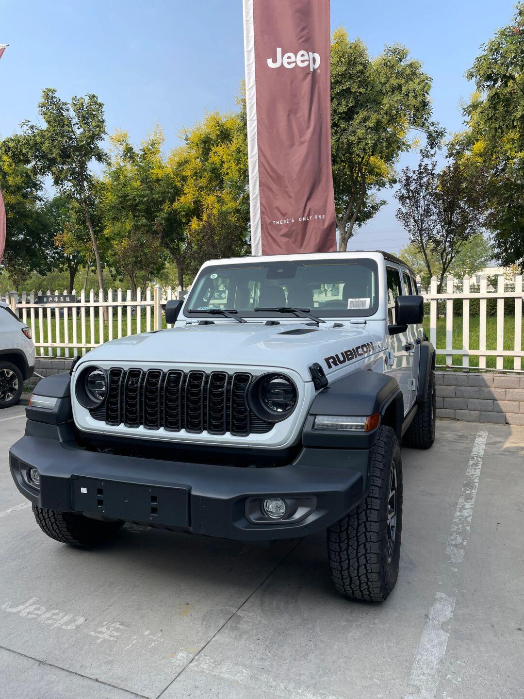jeep24款罗宾汉白色_牧马人社区_易车社区