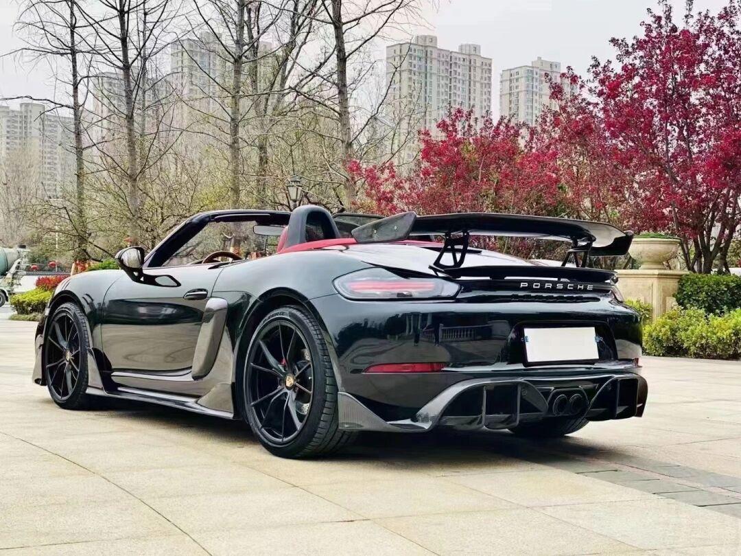 保时捷718改装升级pd款包围套件 半碳纤维77 树脂纤维材质 安装位置