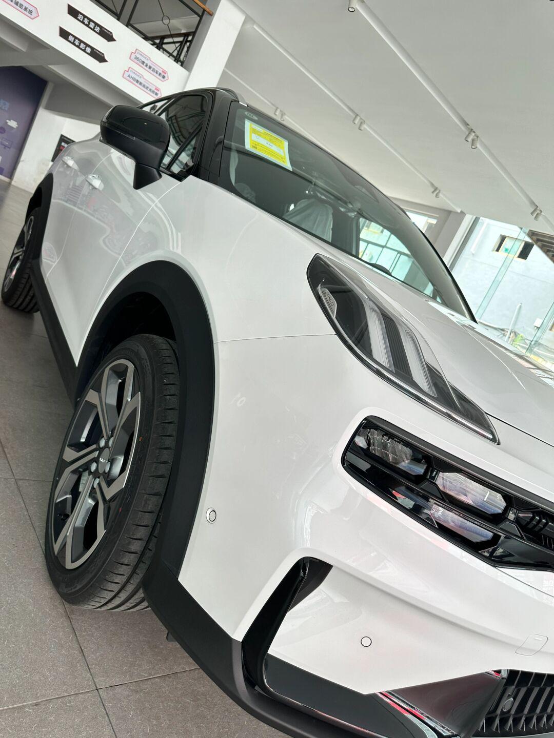 领克 | 0156661566劲halo珍珠白