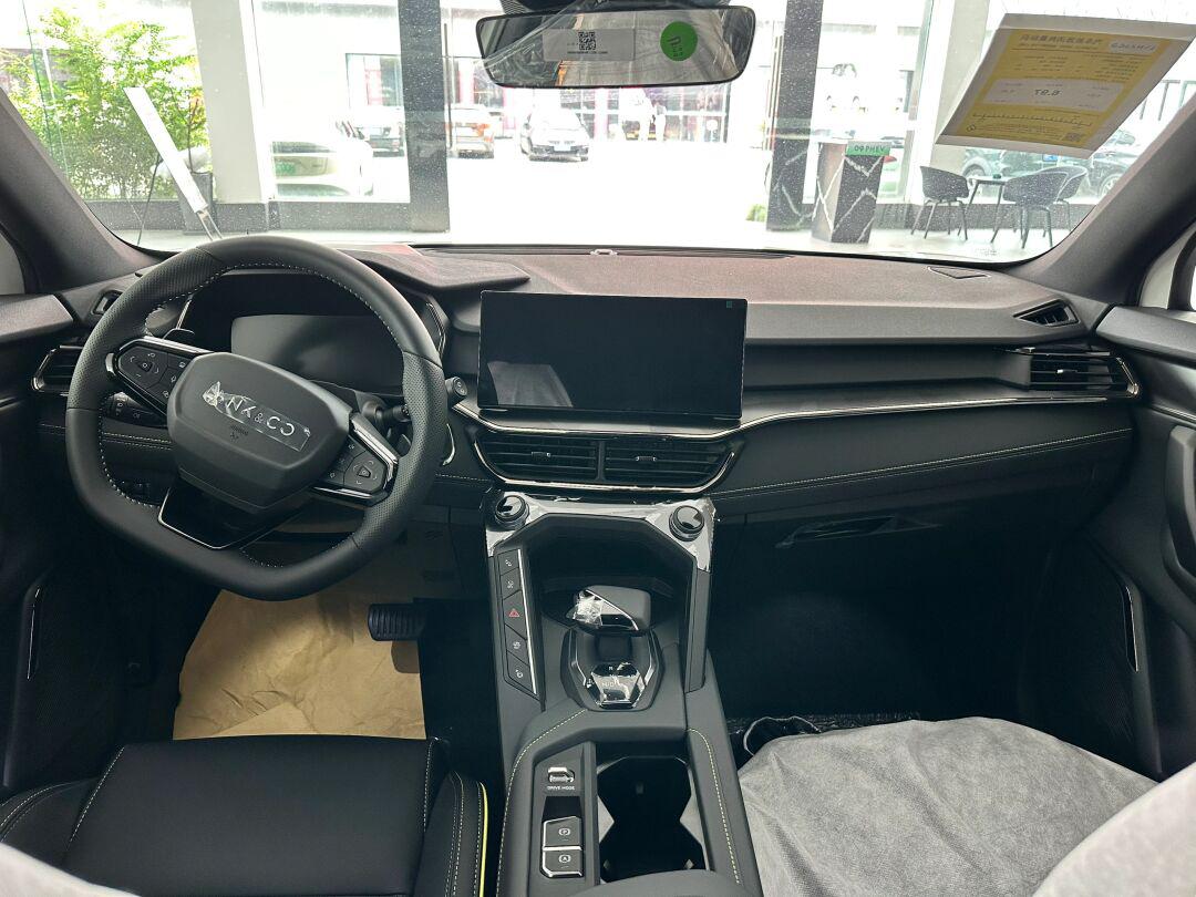 领克 | 0156661566劲halo珍珠白