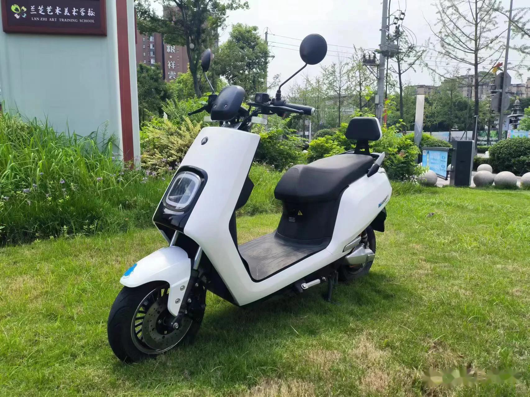 自用爱玛红牛三代电动车 72v续航80公里,带碟刹,武侯区自提