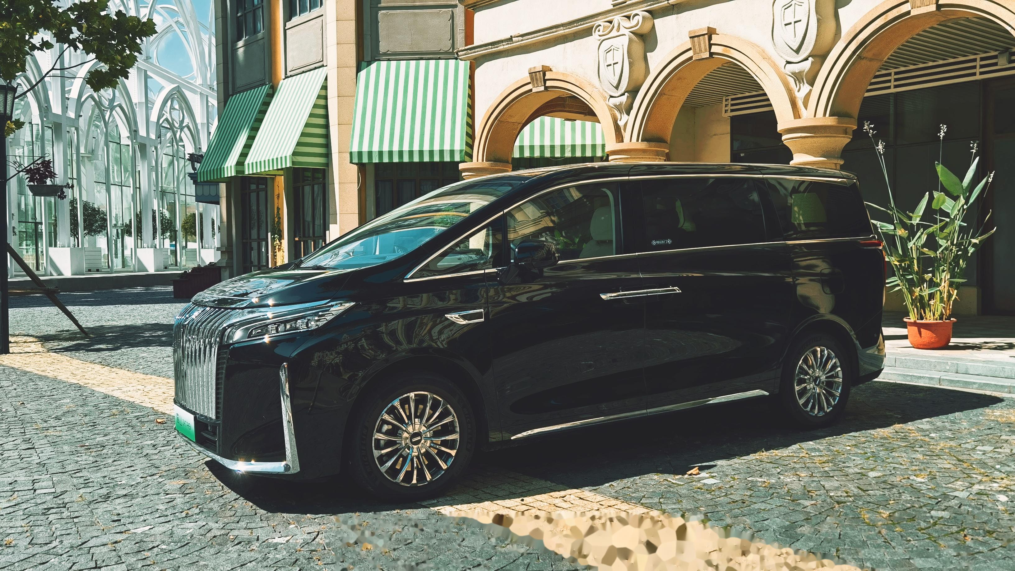 当前位置:>易车>社区>高山dhtphev社区>黑色的魏牌高山感受一下,帅不