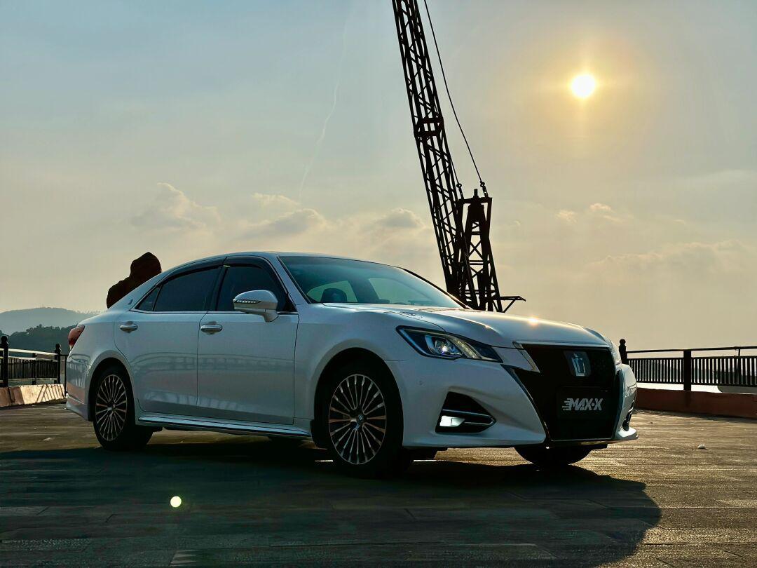 toyota 14代皇冠(基础舒适配置全安排…)