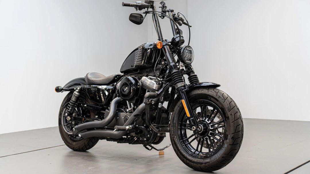 哈雷戴维森forty-eight