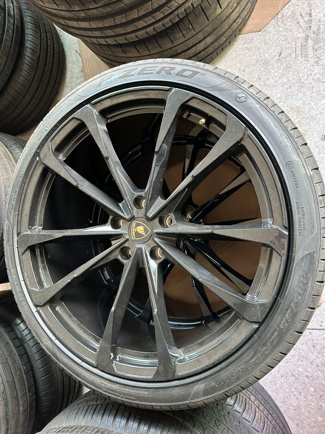 23寸兰博基尼urus原厂轮毂轮胎