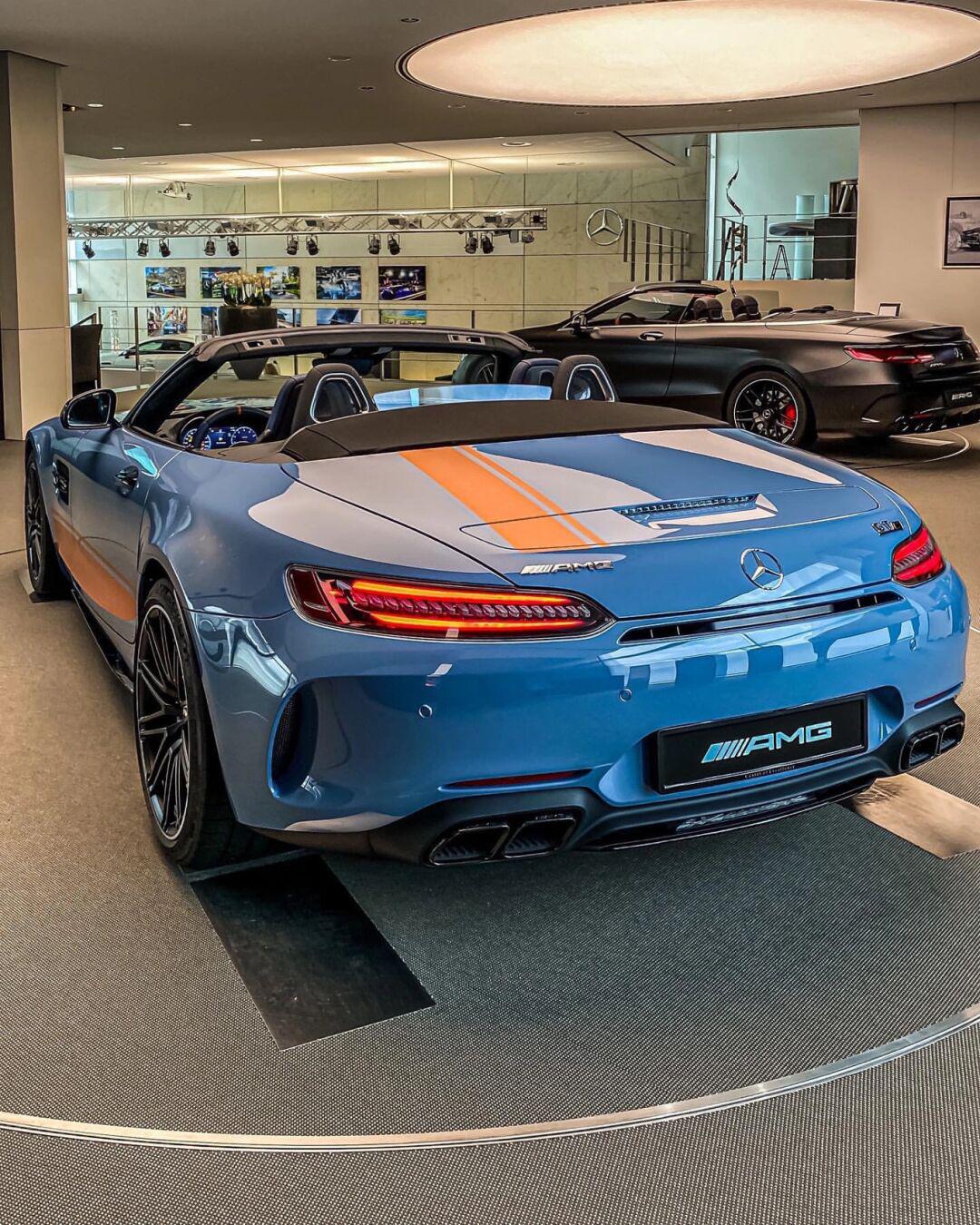 奔驰amg gtc-海湾蓝