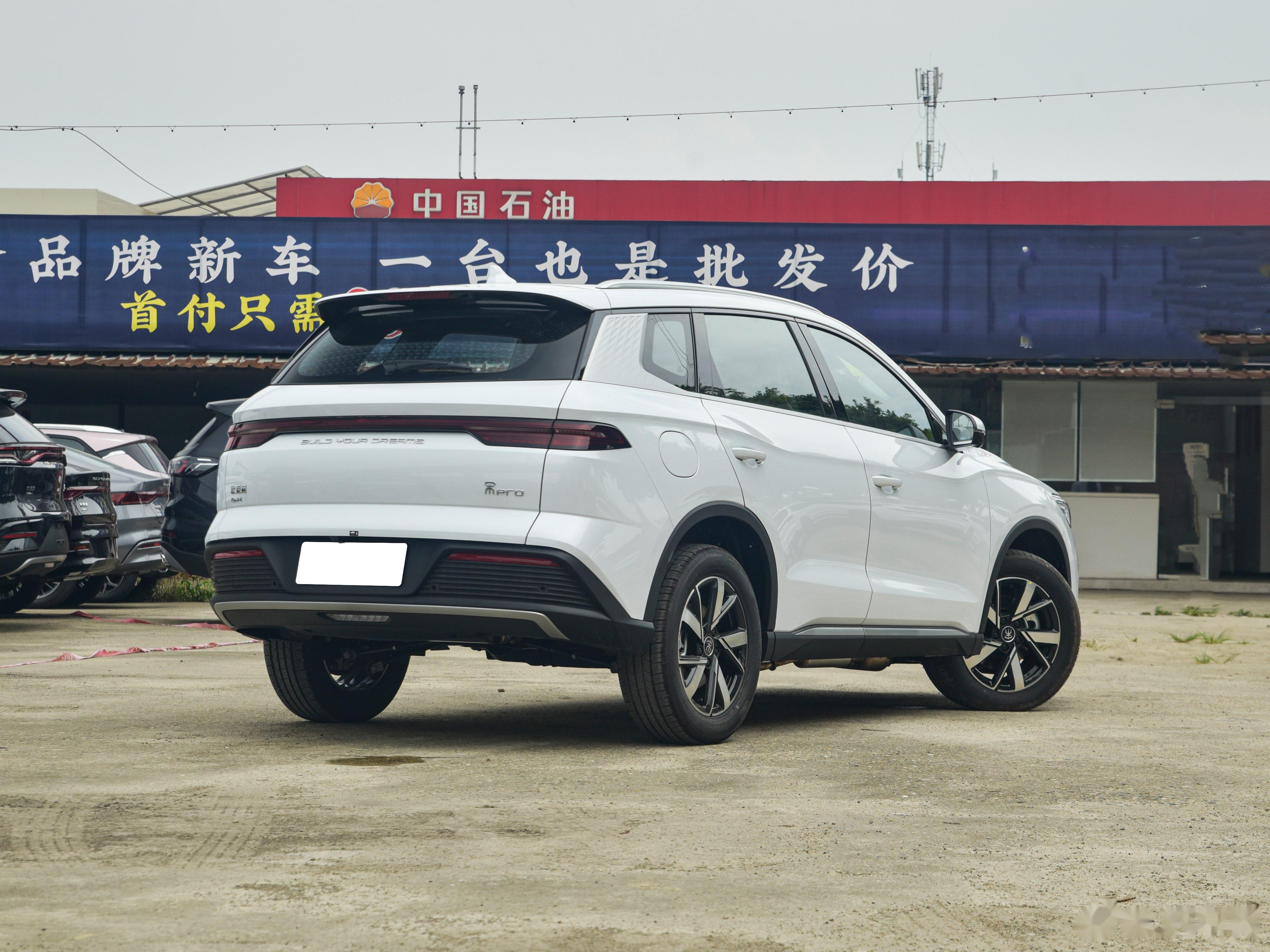 作为比亚迪的销量担当之一,宋pro dm-i自5月份推出冠军版后,销量更