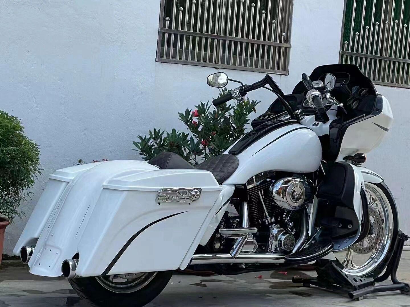 经典的哈雷大道滑翔 16.