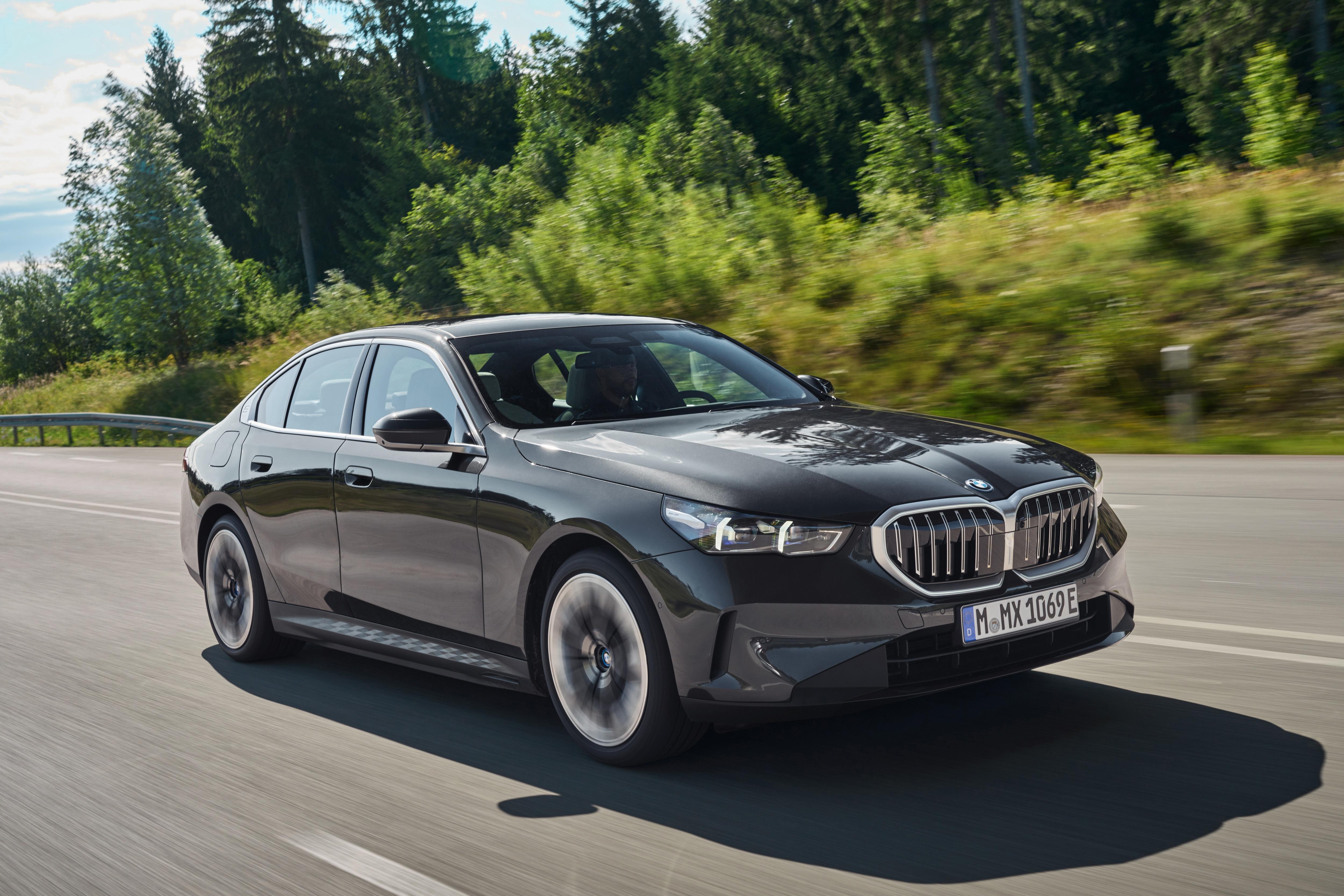 bmw (g60) 530e sedan in sophistogrey met_汽车杂谈社区_易车社区