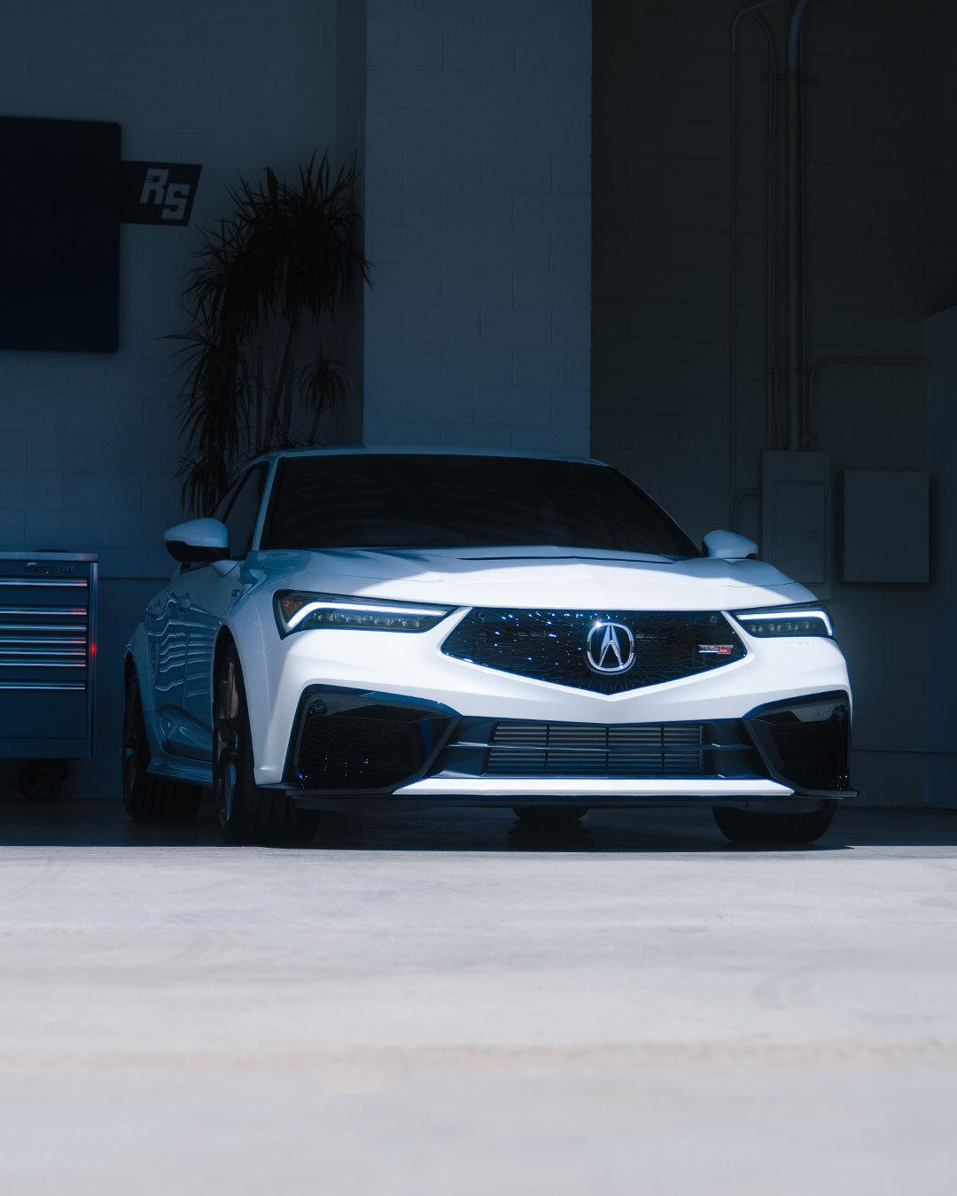 本田高端品牌讴歌的造型独具辨识度,只可惜广汽本田没有把它拉起来,混