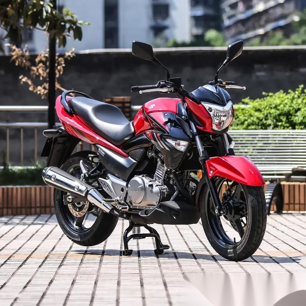 豪爵铃木骊驰gw250机车参数如下