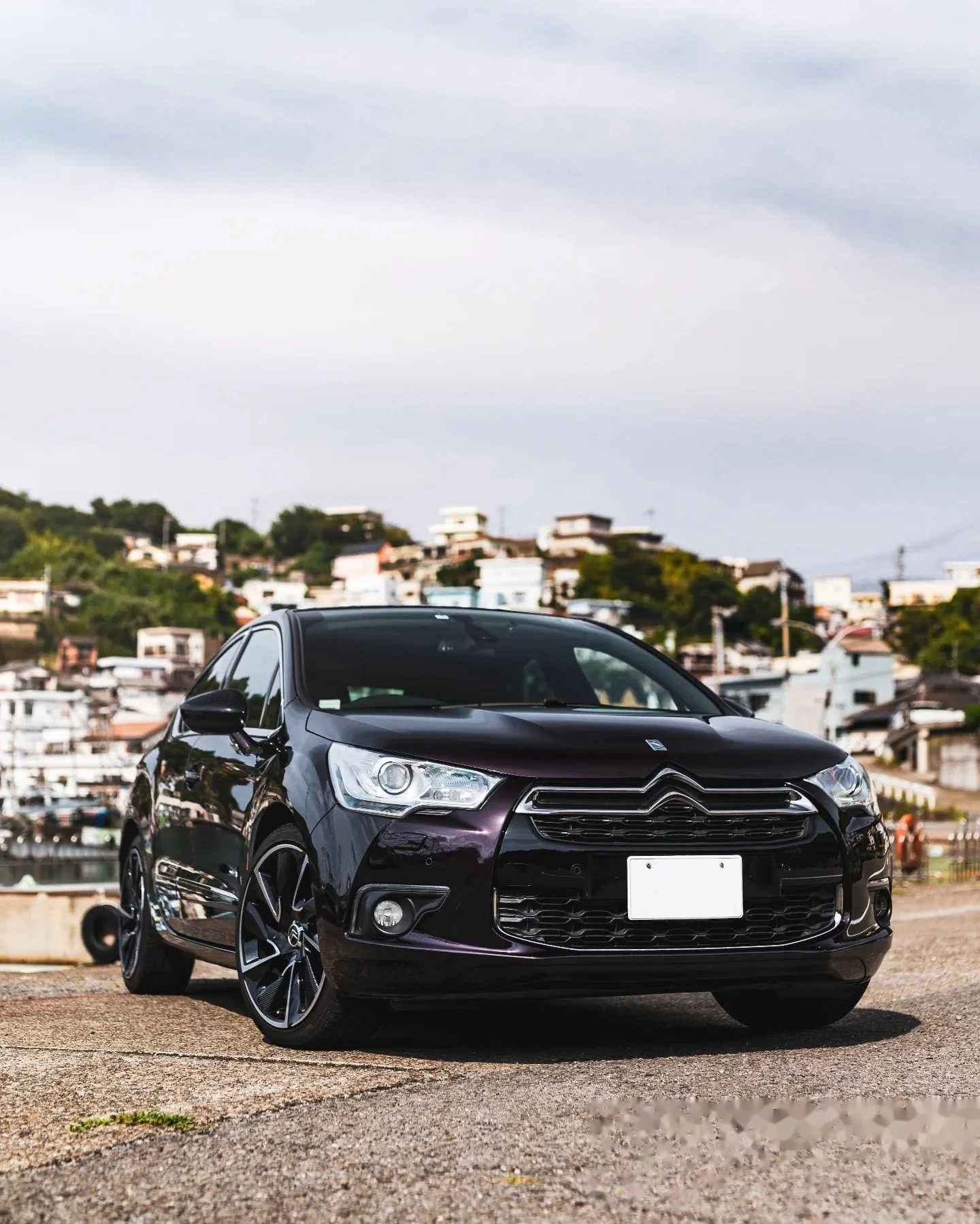 低调代步天花板 被很多人 遗忘的宝藏车型 雪铁龙ds4