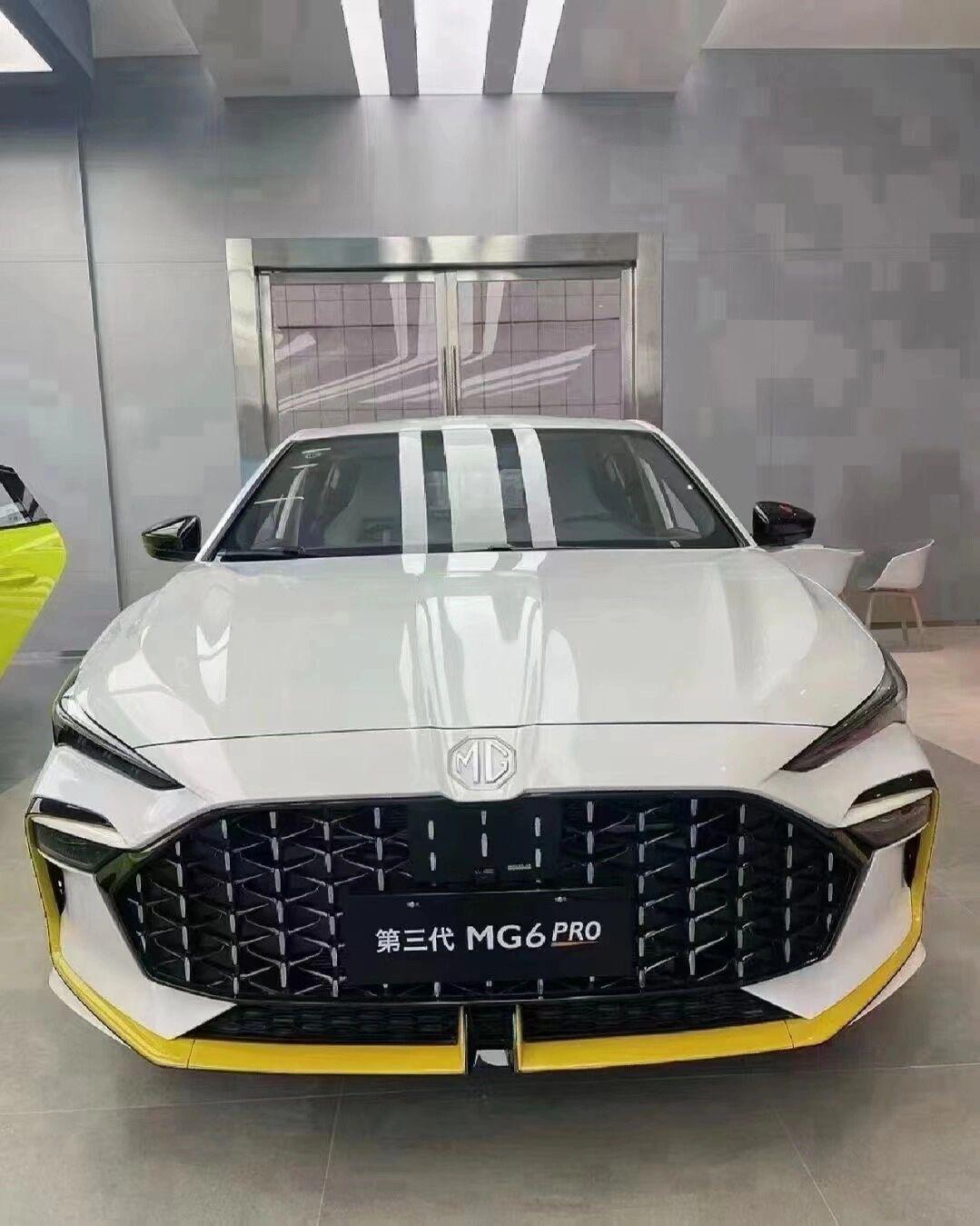 名爵6pro 新车 全包上路 陆地战机,高配原厂18吋轮毂,原厂合法声浪,原