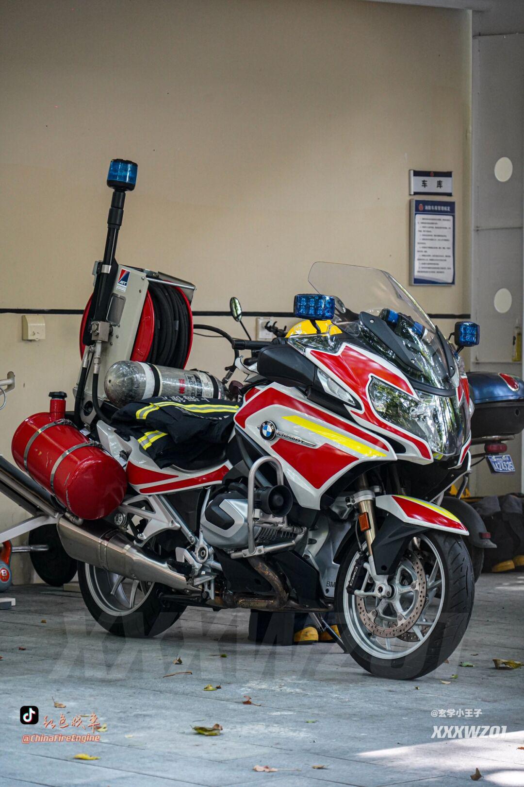 消防铁骑-宝马r1250rt!