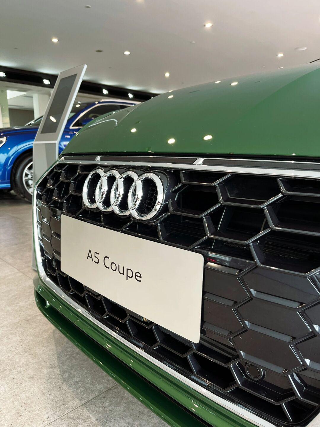 40w落地回头率超高奥迪a5 耀夜绿98