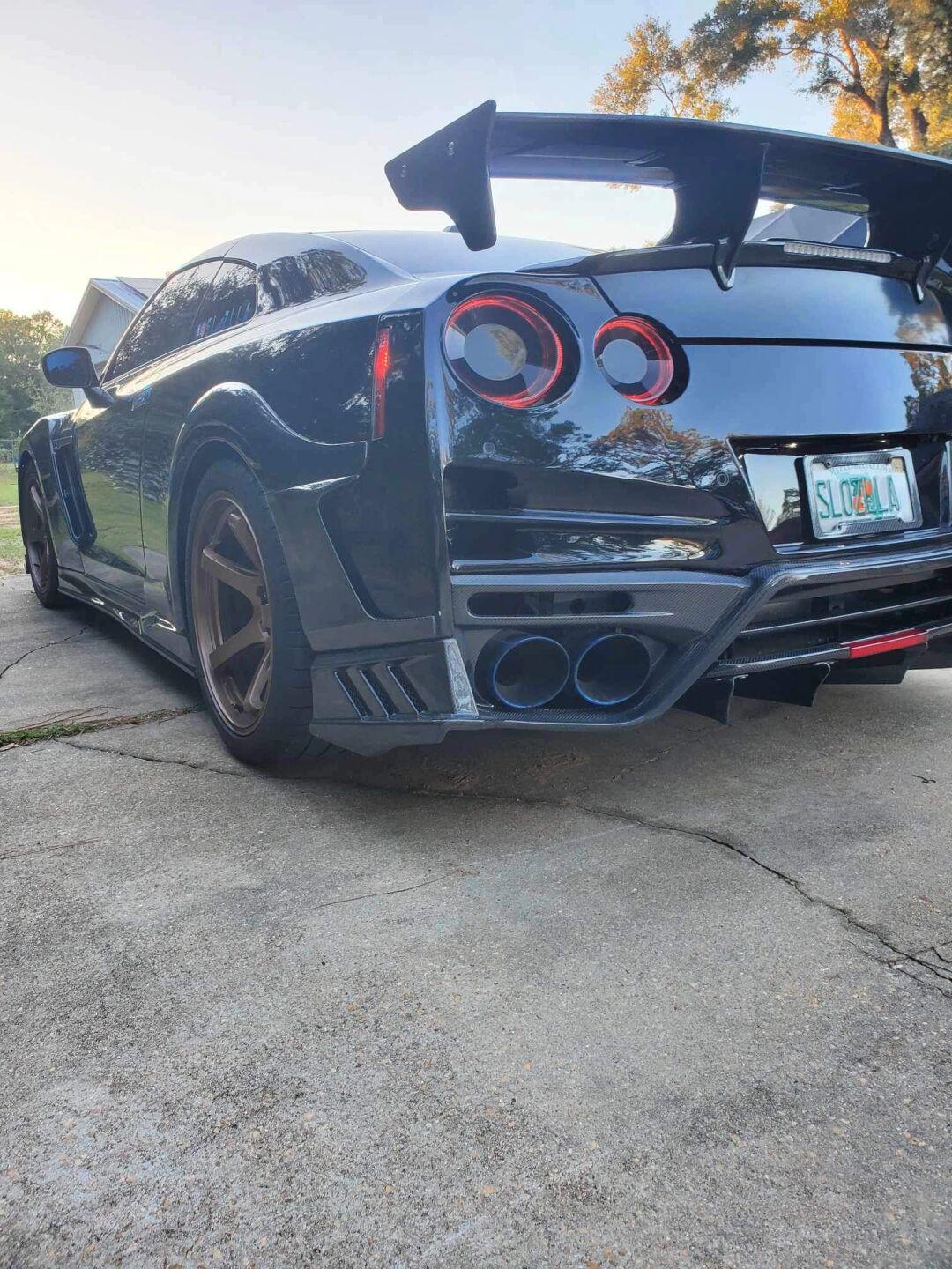 gtr r35 top secret 混搭 varis