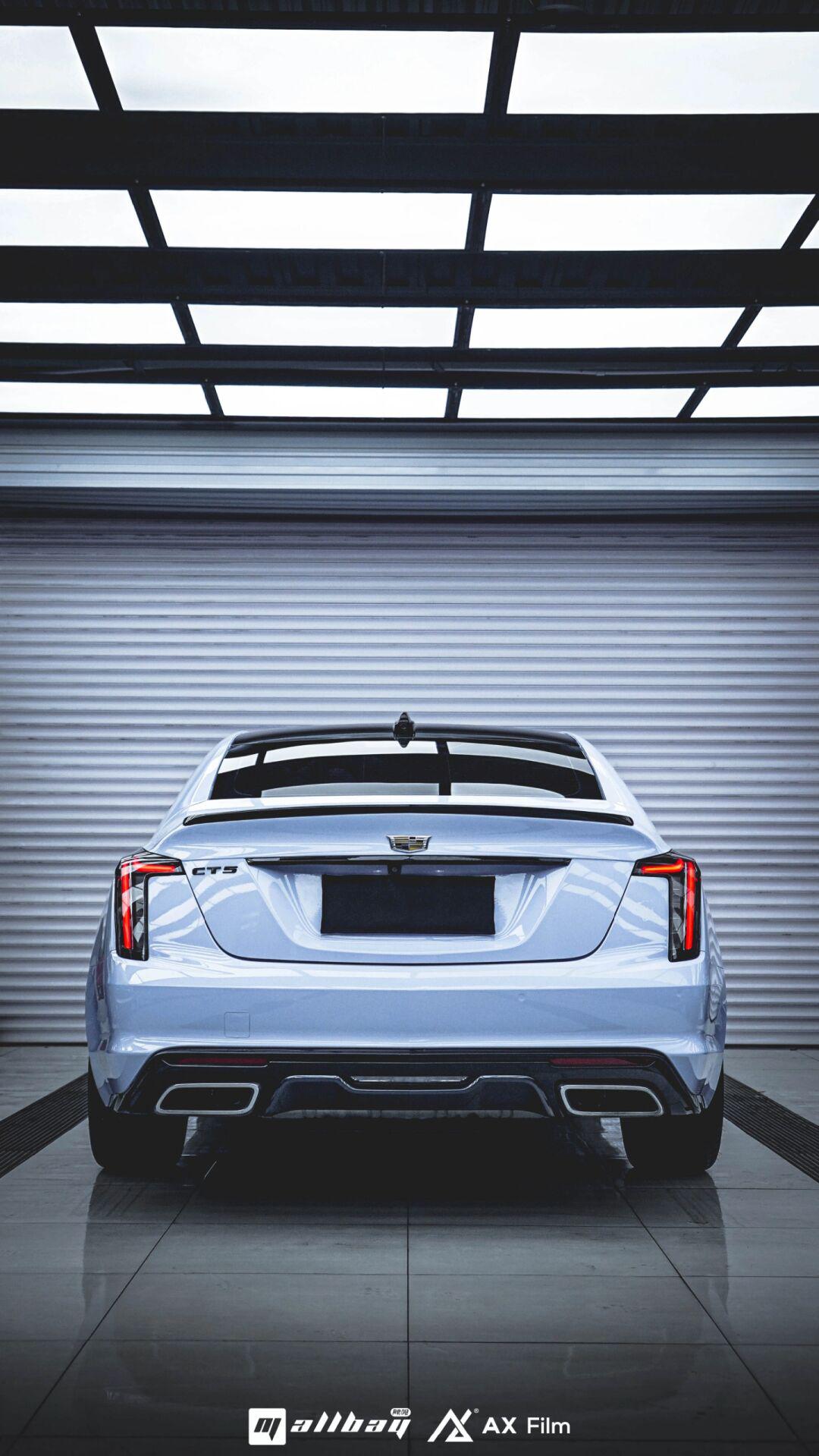 凯迪拉克ct5改色亮迷雾蓝 来看高清靓图00