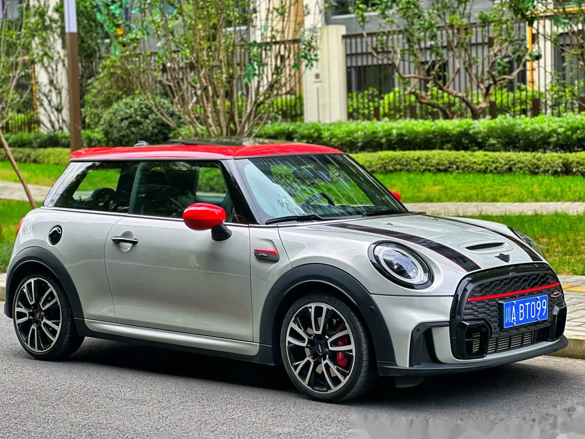 第一台小钢炮 mini jcw.mini cooper john cooper