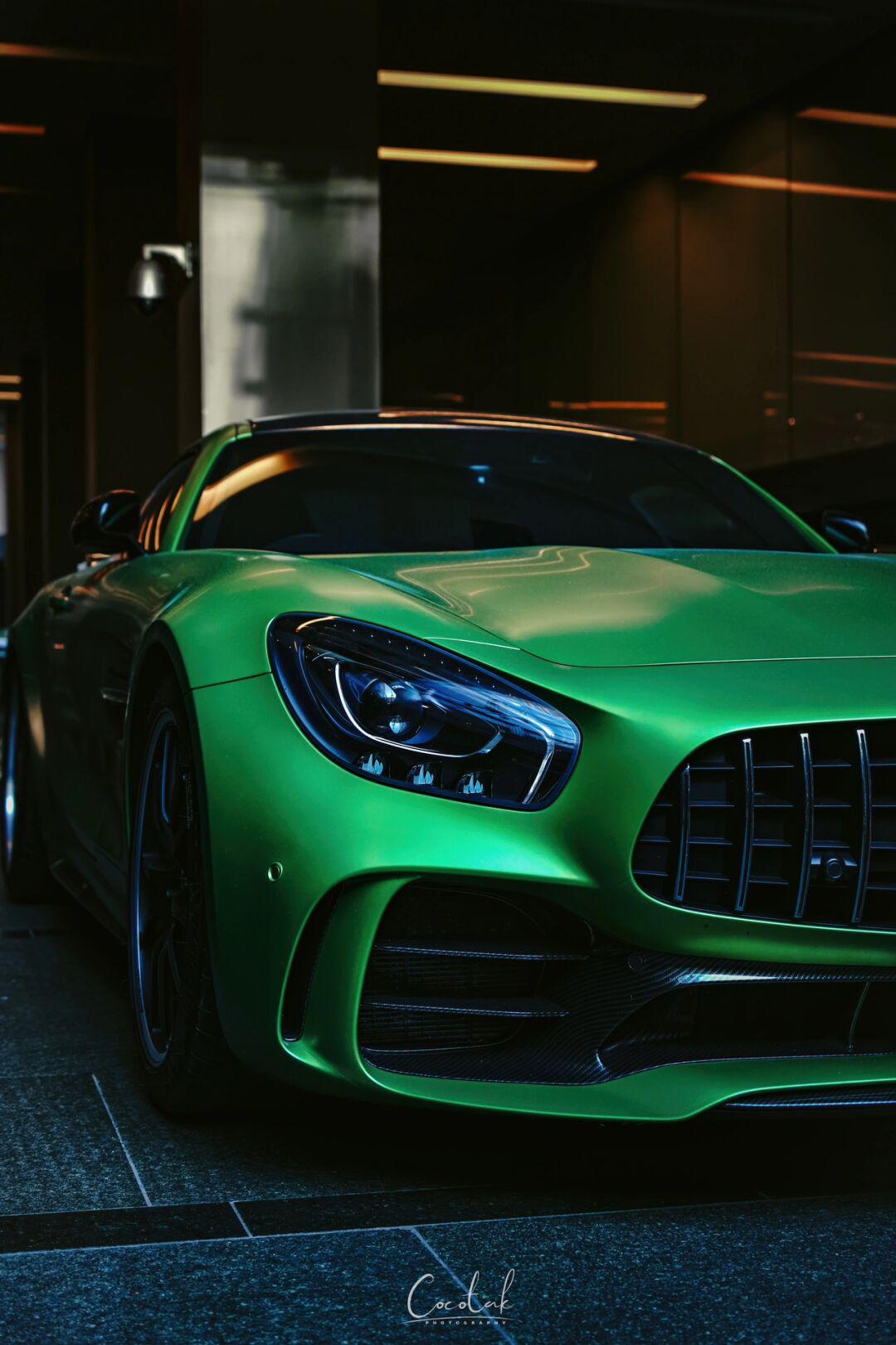 逮着到个野生绿魔 amg gtr曾经创造纽北最快的后驱性能车记录耗尽无