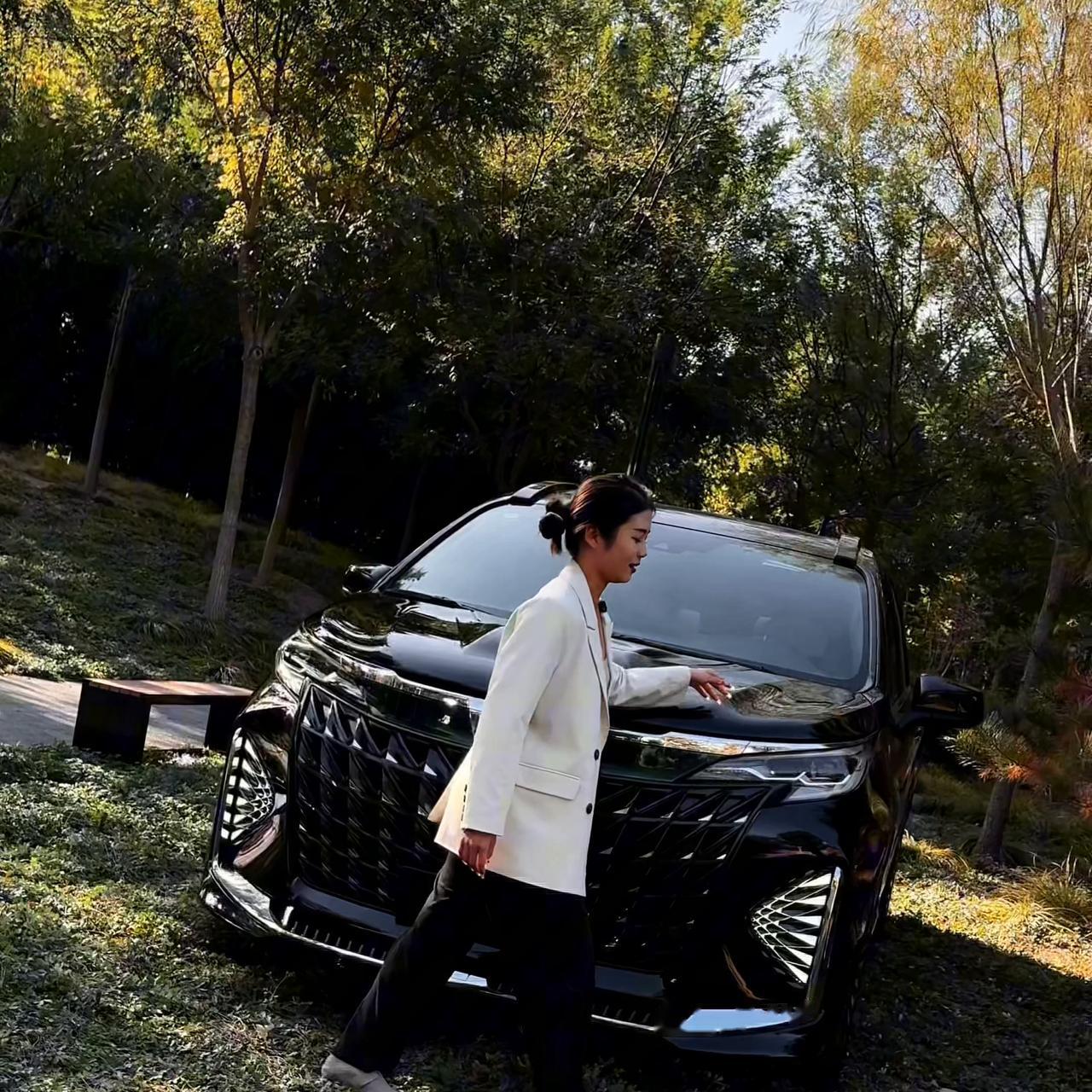 没有一个男人可以拒绝西装暴徒的诱惑.