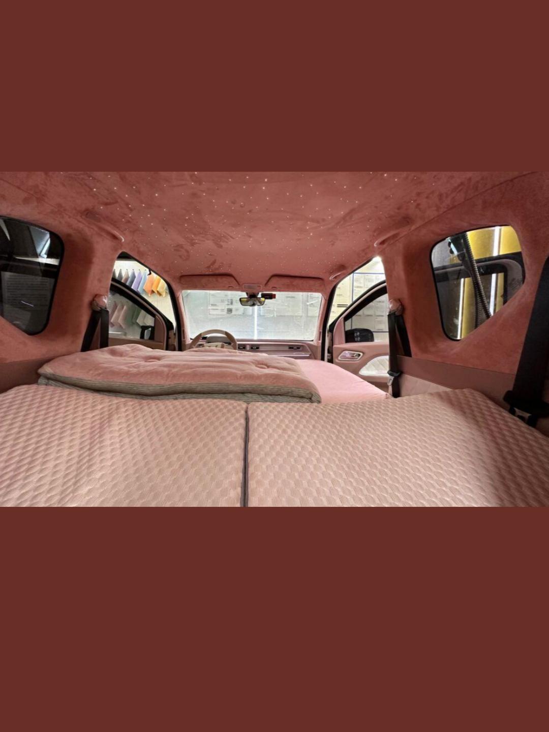 五菱mini车车华丽变身,打造舒适床车之旅!