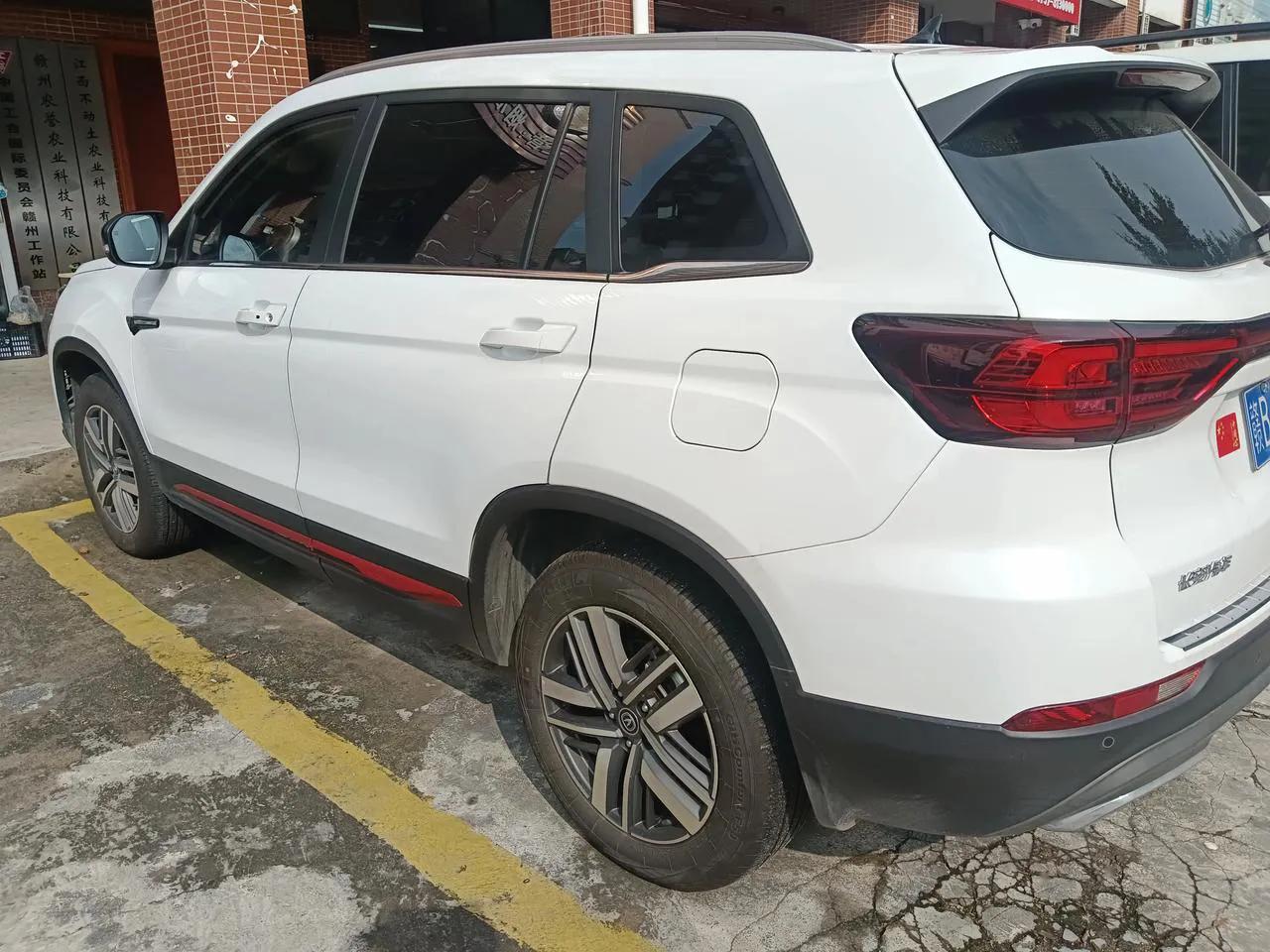 长安cs75蓝鲸版1.5t双离合,188马力.83900裸车,5月初提的.用车半