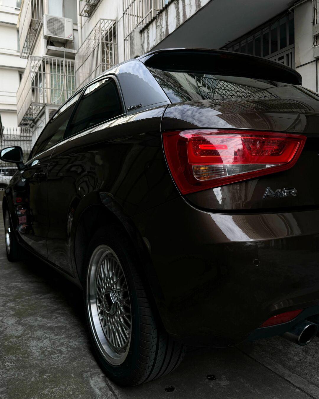 奥迪a1 双门 伪钢炮