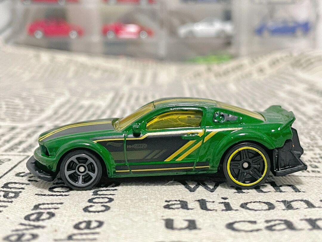 意外收获,风火轮2005福特mustang