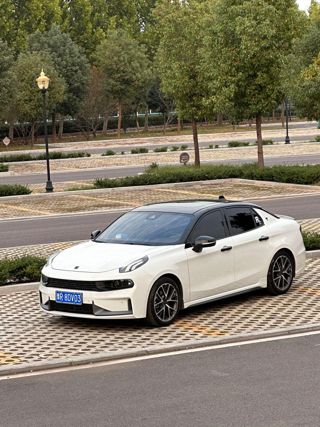 第十五期种草 悬浮黑顶!_领克03社区_易车社区