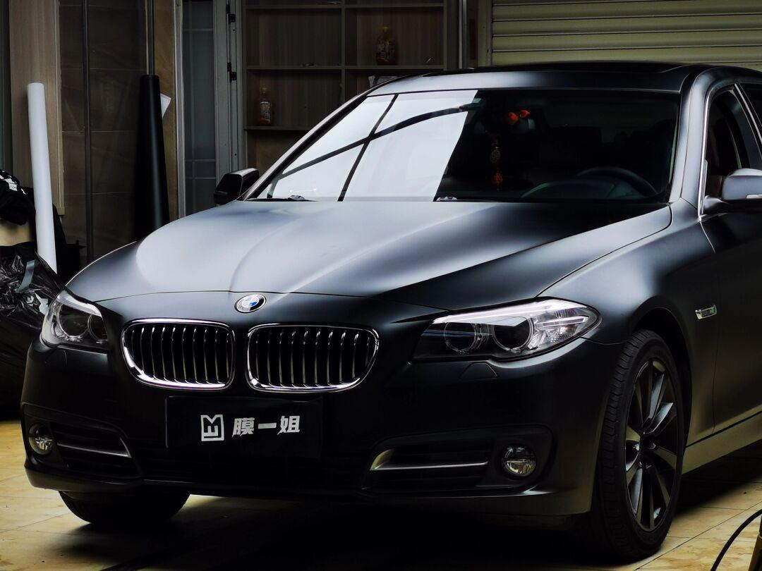 宝马5系改色案例 | 高级黑武士