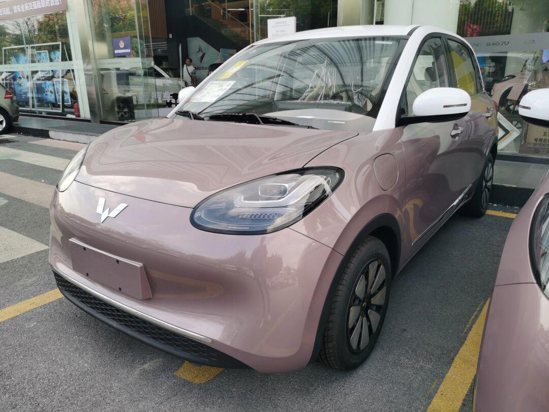 特价缤果悦享款,仅限白顶粉身, 81800 指导价 现